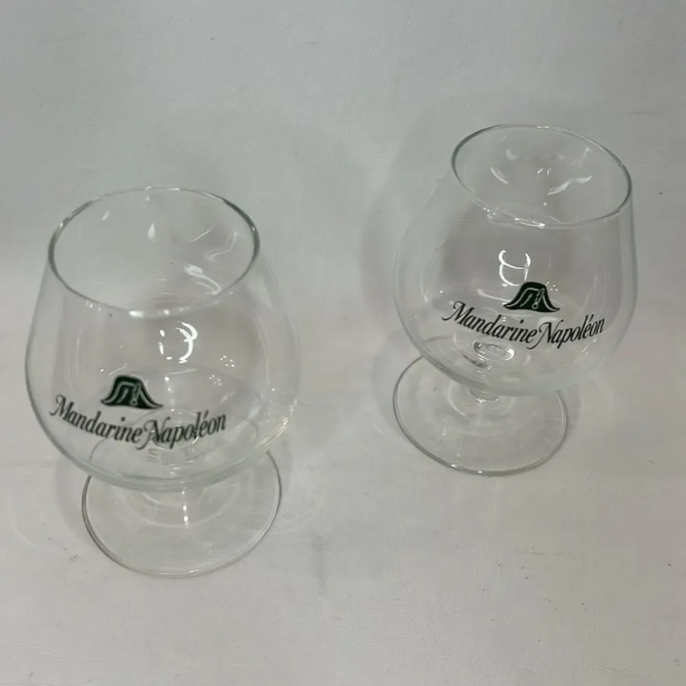 Mandarine Napoleon Cognac Brandy Snifter Crystal Glass 4 1/2 In Tall 2 In Round